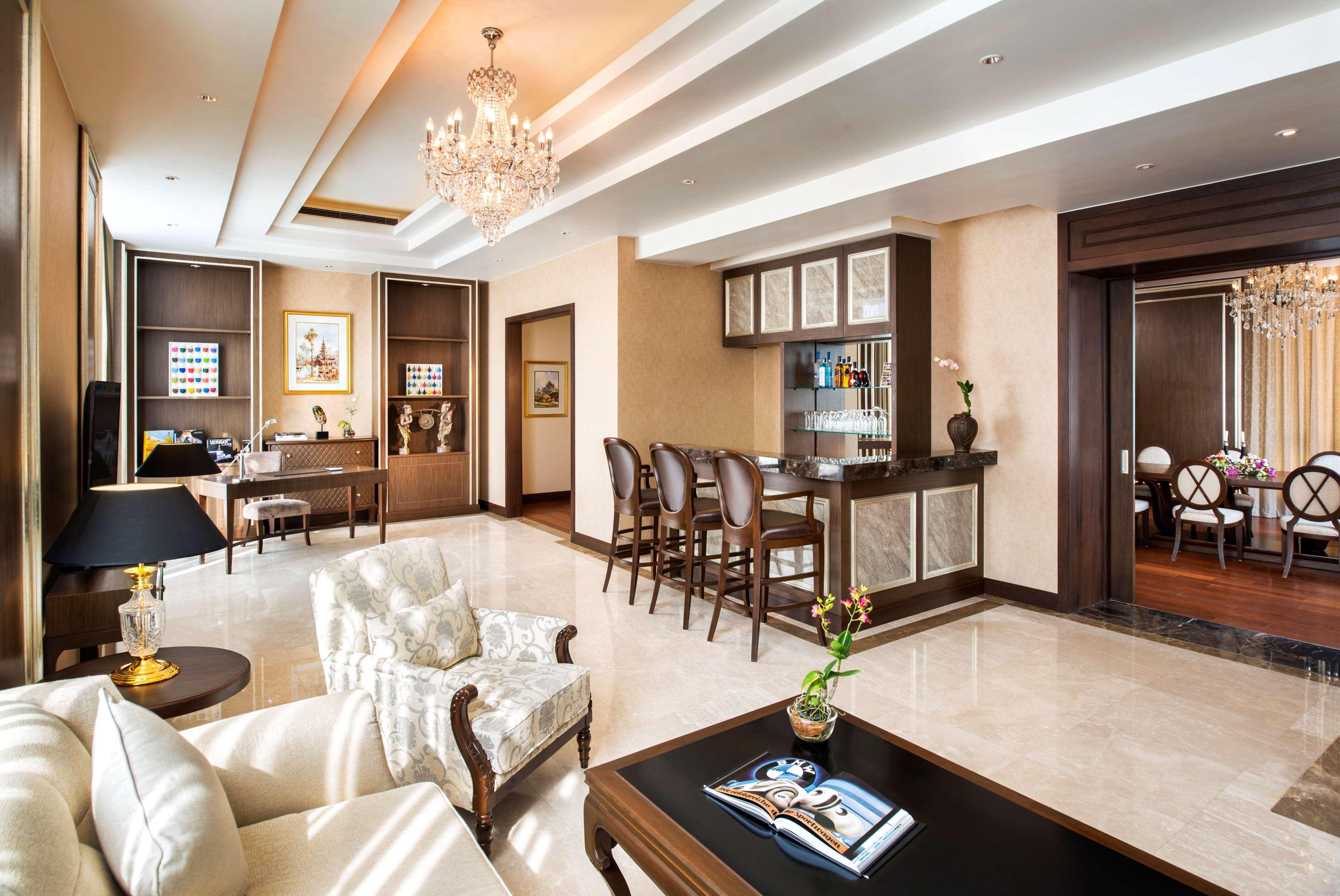 Jasmine Naypyitaw Hotel Naypyidaw Esterno foto